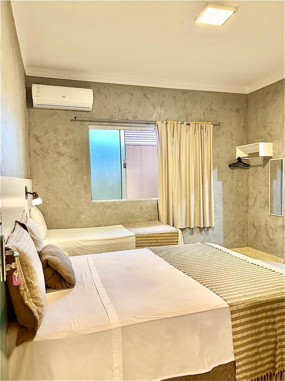 Elô Hostel 塔瓜汀加 外观 照片